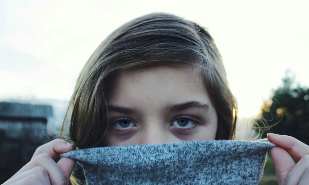 Under-Eye Bags: 7 Major Causes and Proven Ways to Reduce Puffiness