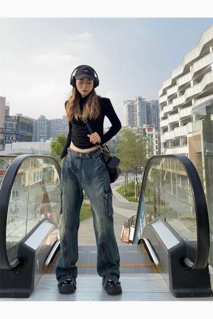 Flared Jeans