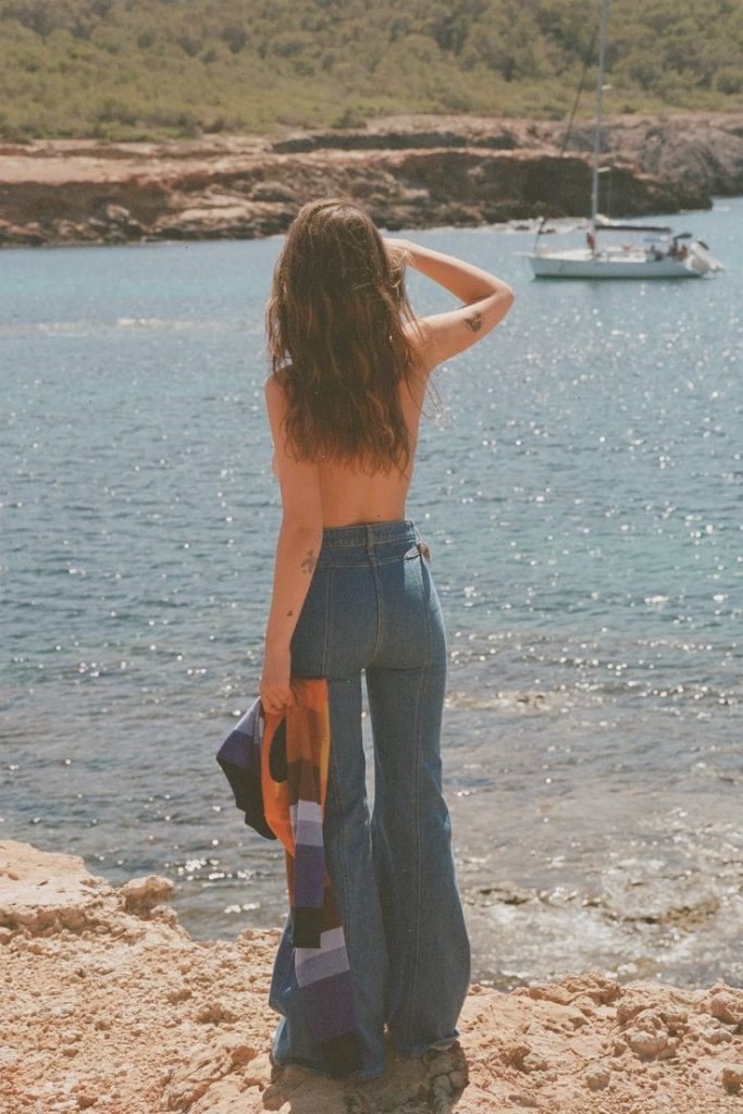 Flared Jeans